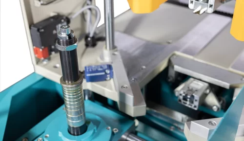 CA 601 – Yarı-Otomatik PVC Tek Köşe Temizleme Makinesi